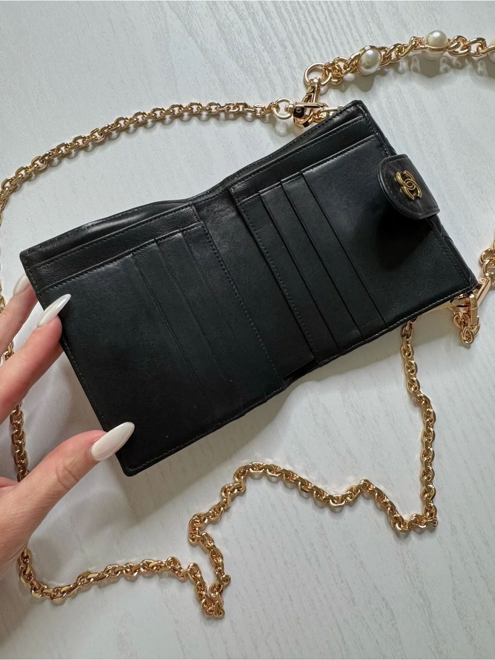 Authentic Vintage Chanel CC Wallet on Chain Black Quilted Leather Crossbody Bag - Picture 2 of 16